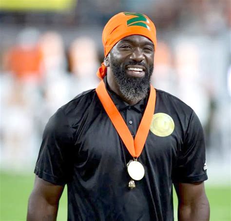 Bethune cookman football ed reed - Jan 24, 2023 · ED REED won't coach at Bethune-Cookman, claims he's being forced out OPINON: Ed Reed and the savior complex: HBCU football programs don't need shaming, they need coaches 